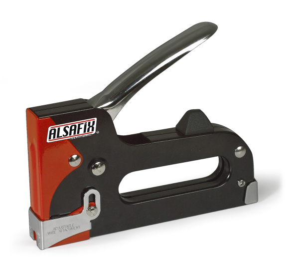 Manual staplers